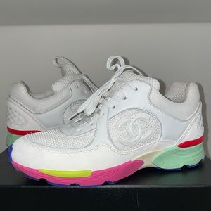 CHANEL SNEAKERS